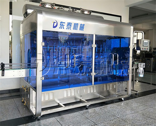 全自動食用油灌裝機日常維護(hù)別放松，東泰替你把關(guān)